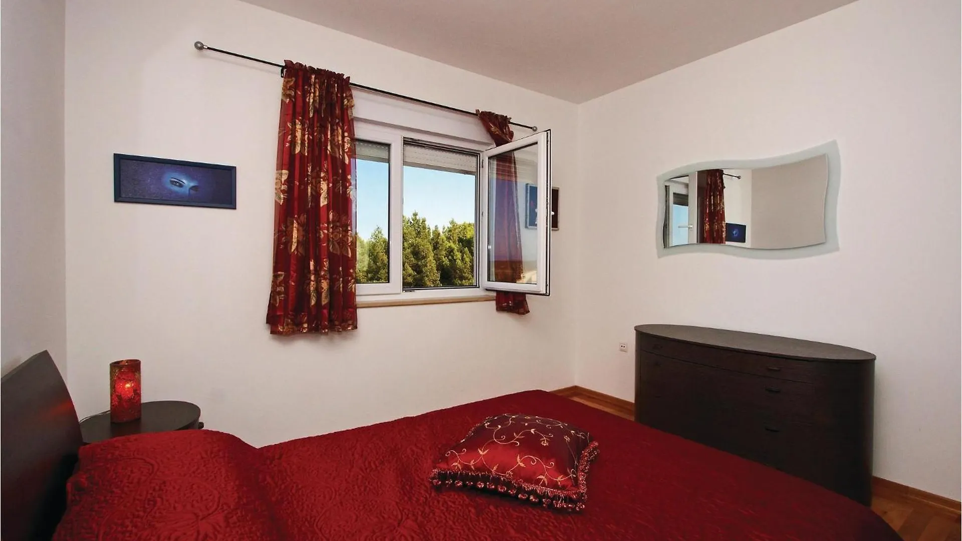 5 Bedroom Stunning Home In Liznjan 0*,  Croatia