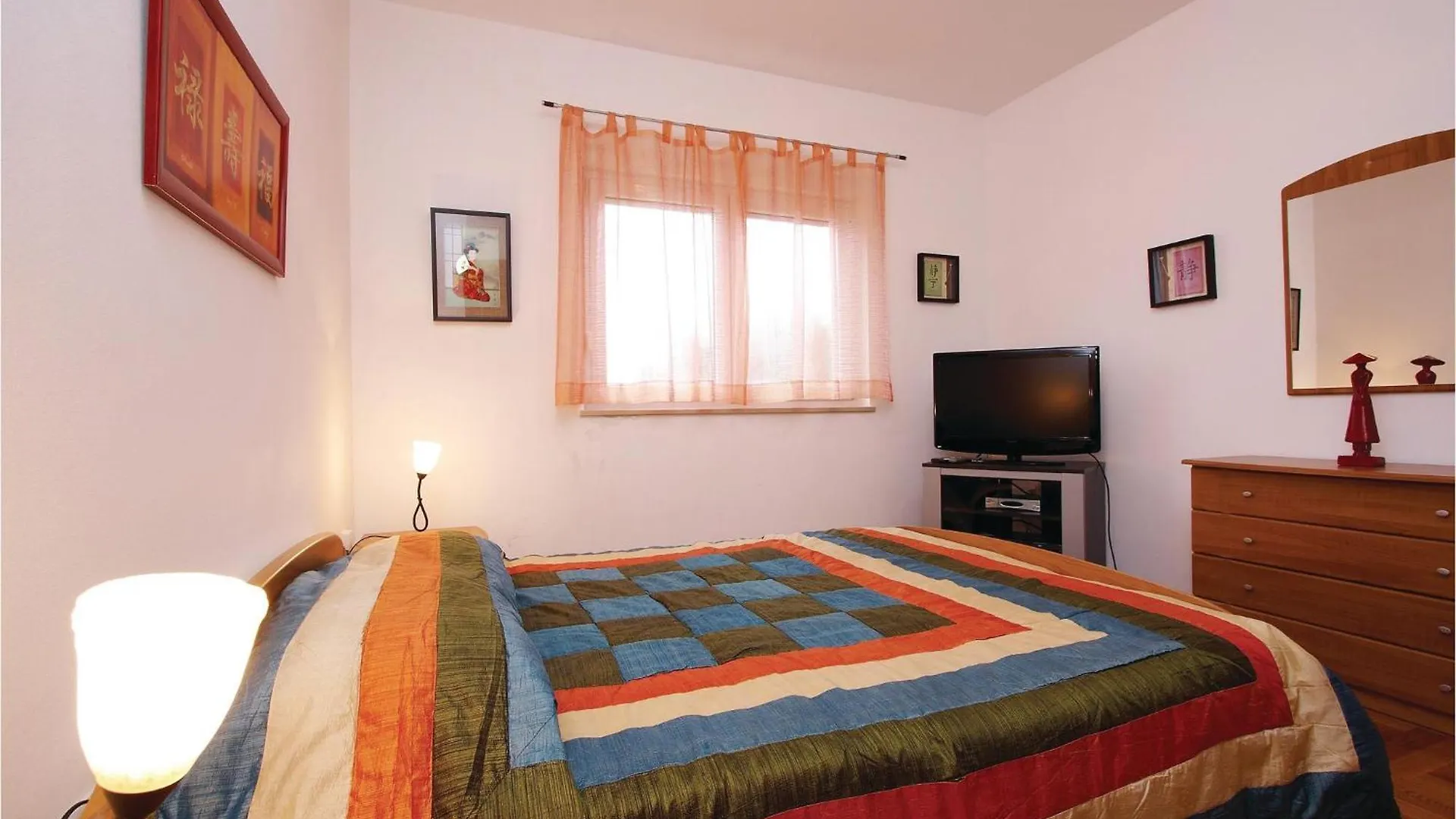 5 Bedroom Stunning Home In Liznjan