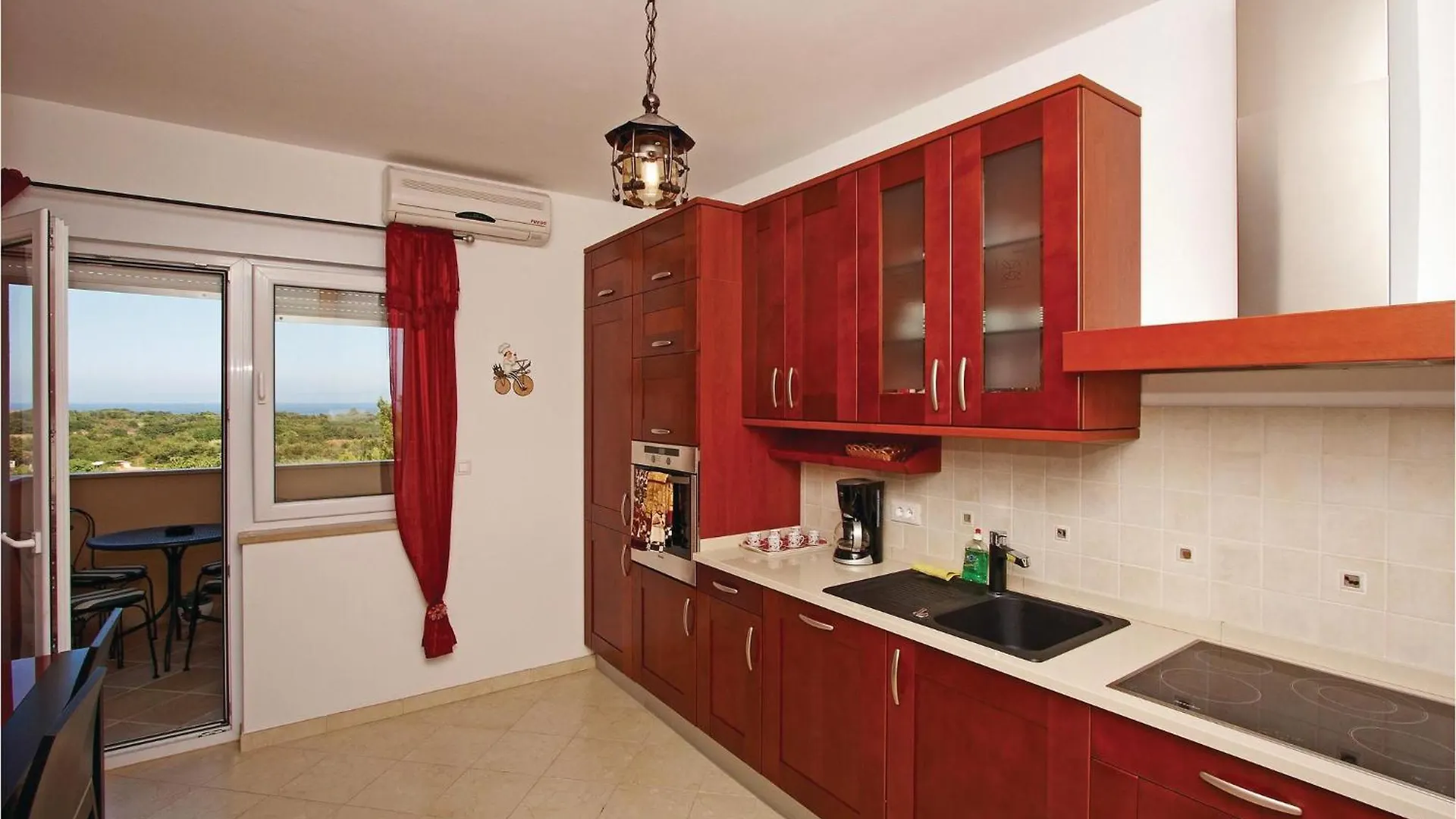 5 Bedroom Stunning Home In Liznjan